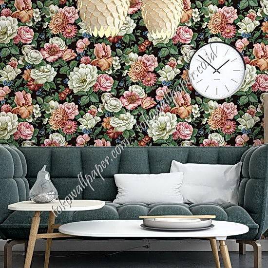 NEW STORY 372
Gallery